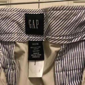 Gap 33x34 chinos